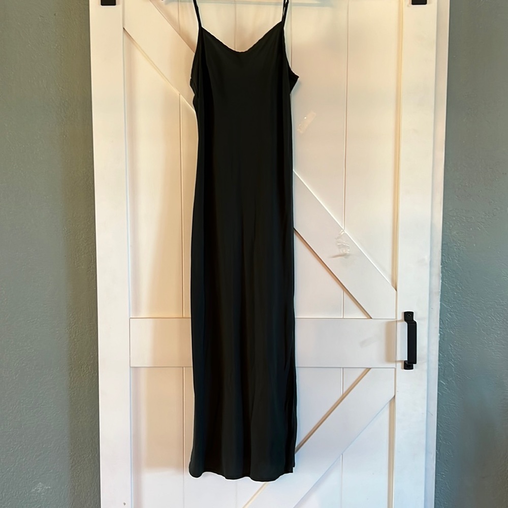 Dark green medium length dress size medium